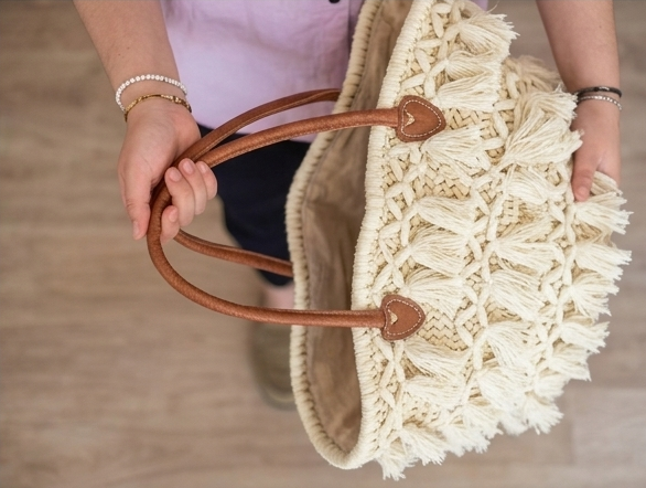 Bolso Capazo Bohemio Artesanal | Bolso de Palma y Flecos Natural